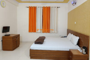 room purshotam vatika room purshotam vatika